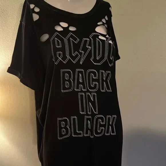 VINYL ICONS  AC⚡️DC  DISTRESSED  T SHIRT - Picture 4 of 9
